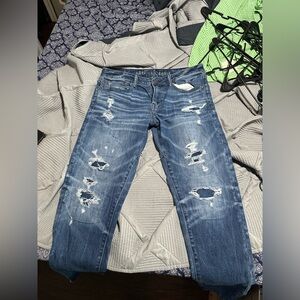 American Eagle Athletic Fit Jeans. Size 34 X 34. Great condition.